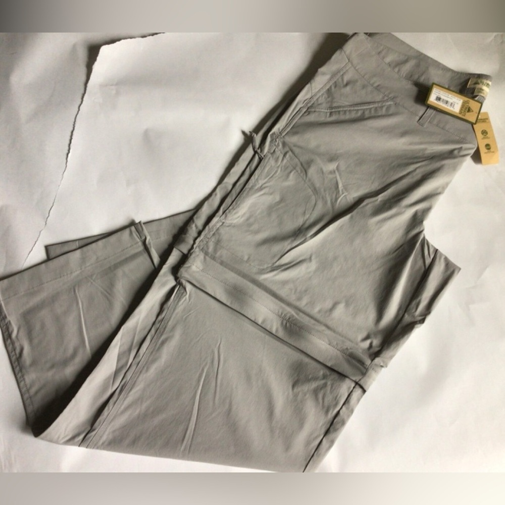 NWT Ultimate Terrain convertible pants in Alloy (grey)